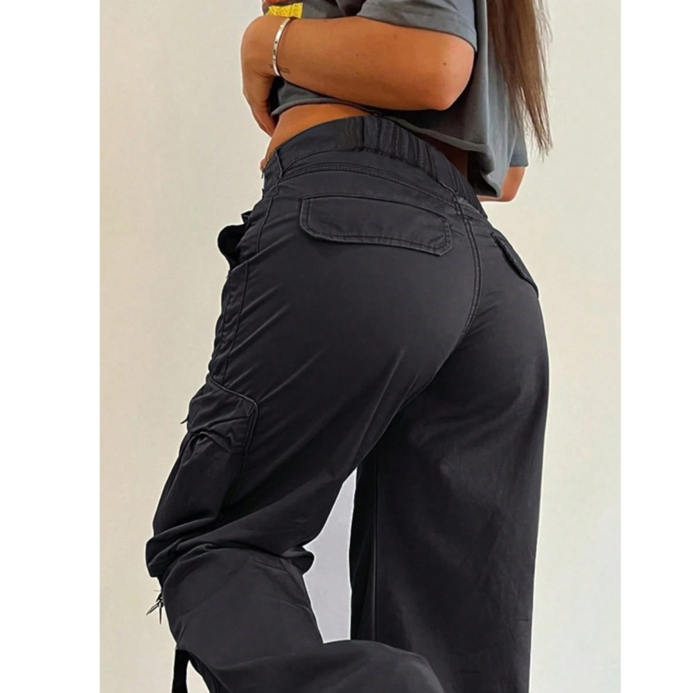 Black Cargo Pants with Pockets - Picture 4 of 7